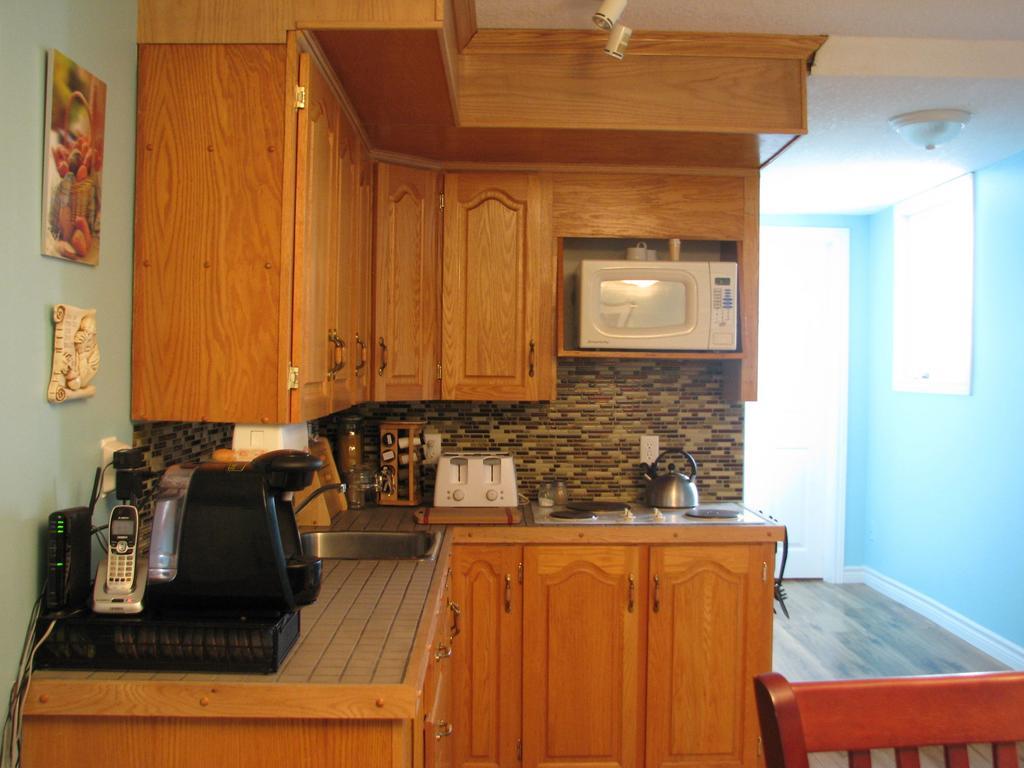Right Off Da Boat B&B Port aux Basques Exterior foto